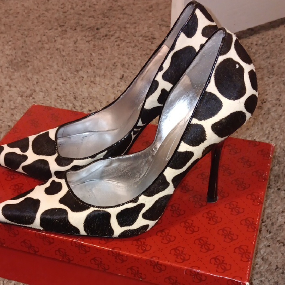 Guess Carrie heels.